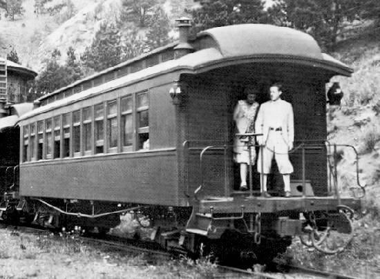 C&S coach #71 at Crossons, 1929