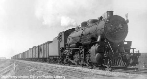 C&NW eastbound freight near Boone, IA, Sept. 27, 1935; Fowler car behind engine. Otto Perry Photo, Denver Public Library, Paul Swanson collection. 